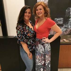 Meet your Posher, Lisa